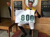 Josef Bartoš vyhrál 800 překážkových dostihů