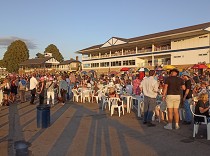 Reportáž: Windsor a Sandown v rytmu country a soulu